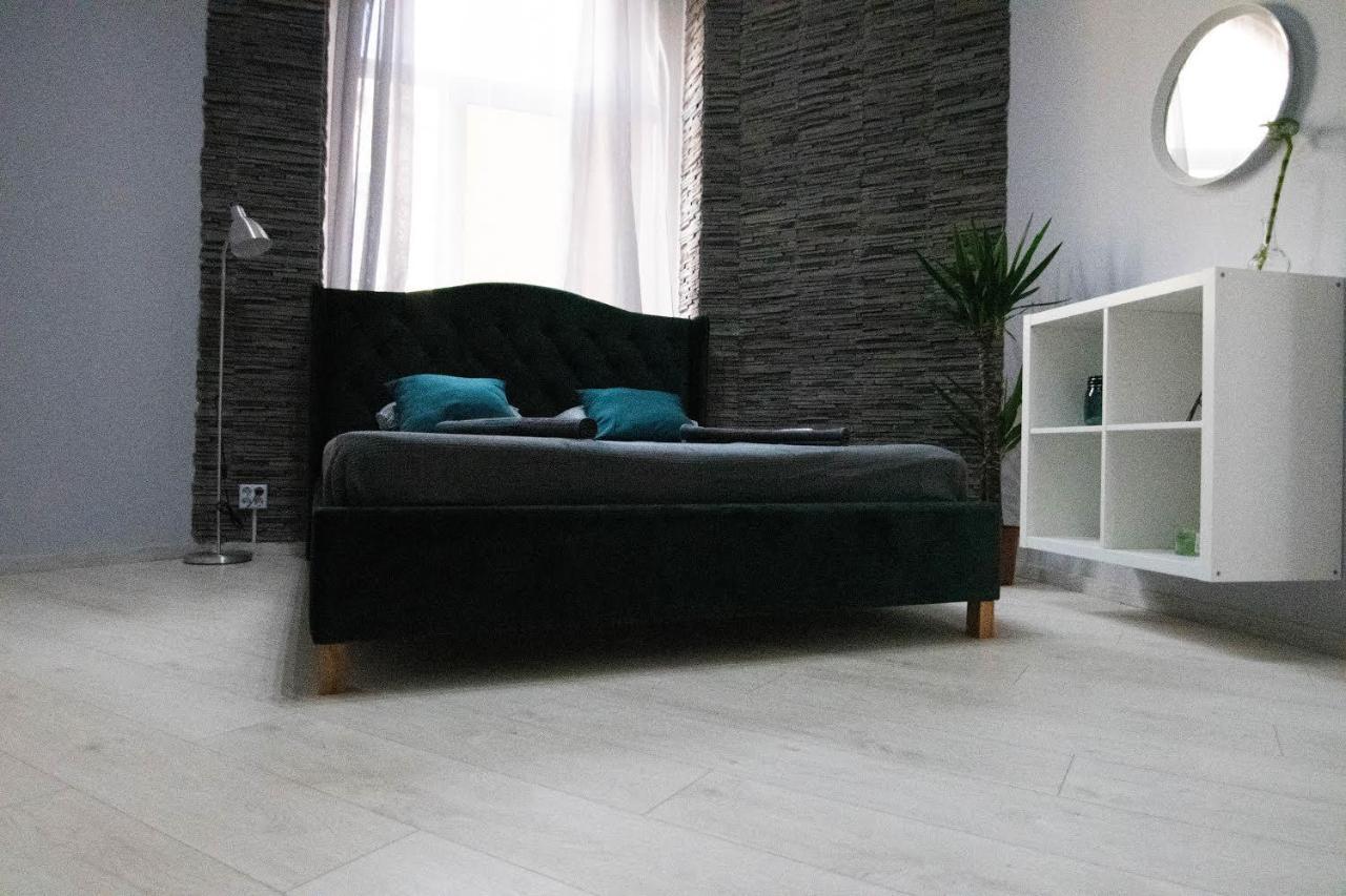 Glamour Ultracentral Apartment Oradea Ngoại thất bức ảnh