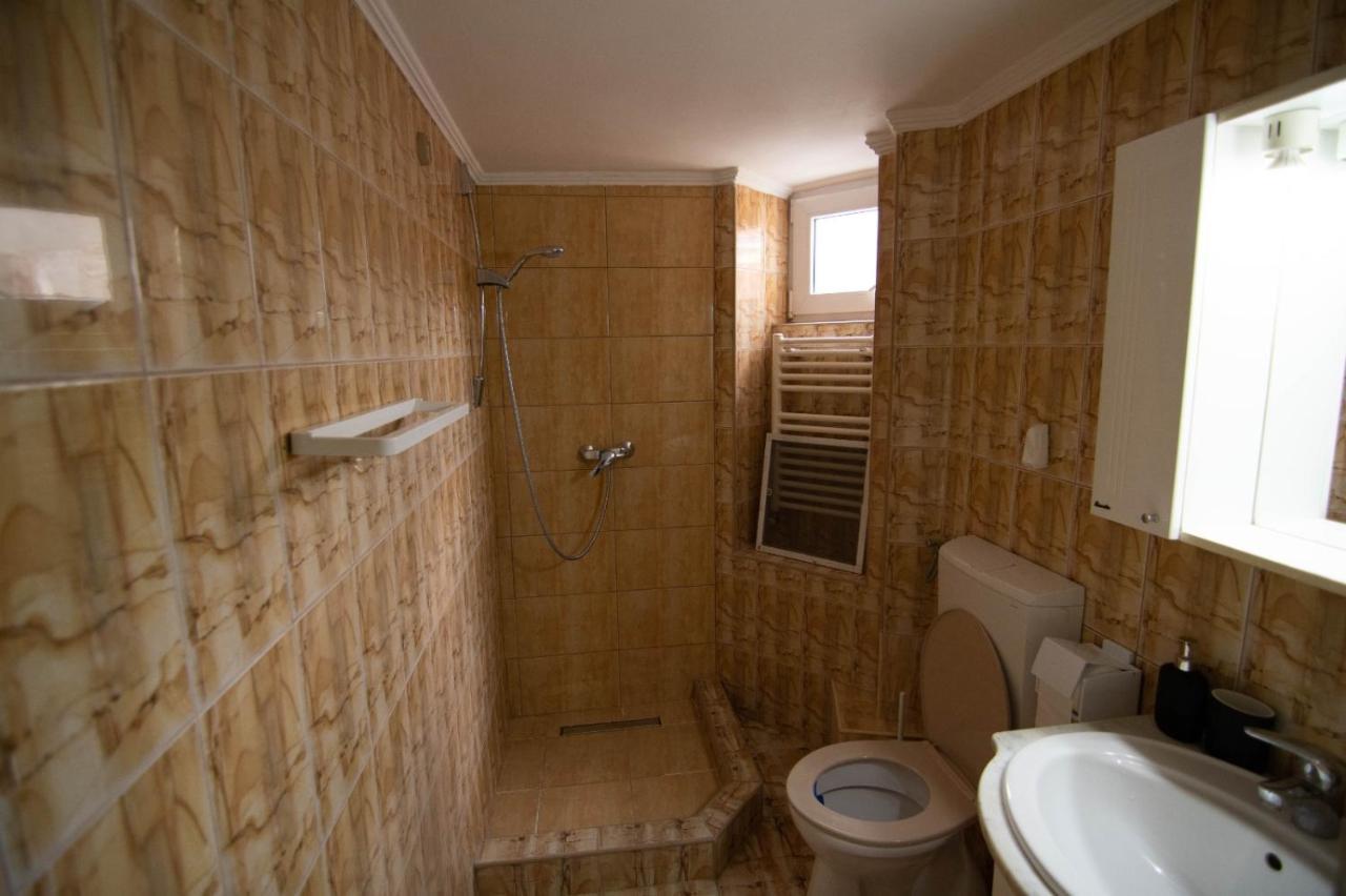 Glamour Ultracentral Apartment Oradea Ngoại thất bức ảnh